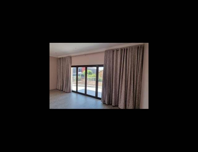 4 BEDROOM HOUSE FOR SALE IN HELDERWYK